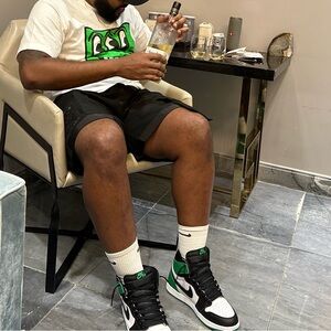 Meet your Posher, Torey